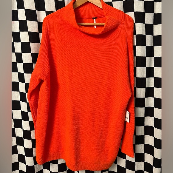 NWT Free People Ottoman Slouchy Tunic Sweater - Picture 4 of 13